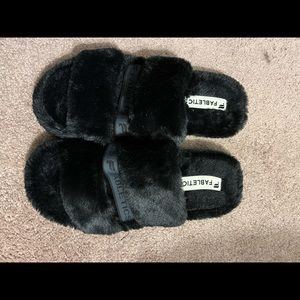 Womens fabletics slippers